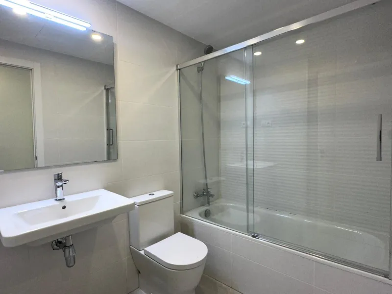 Top floor property with sea views built in 2025 in Benalmadena Pueblo!