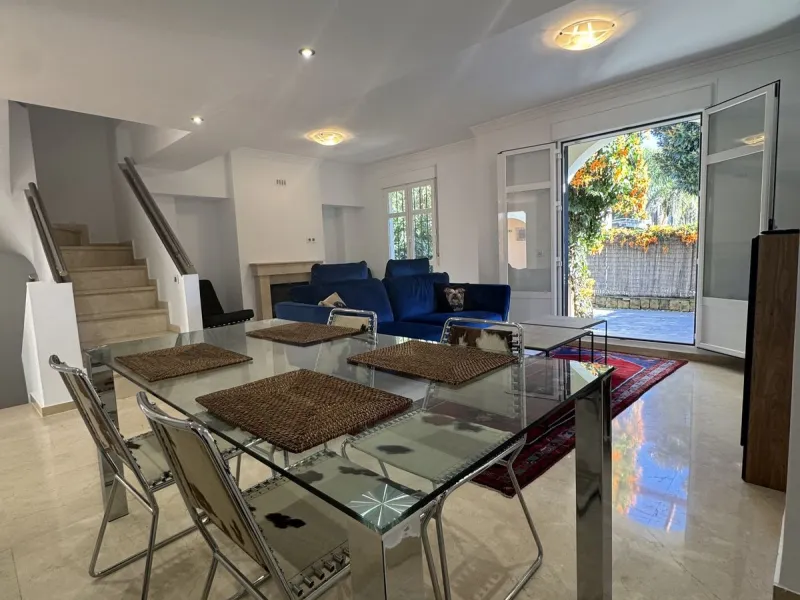 FANTASTIC TOWNHOUSE LOCATED IN ONE OF THE MOST SOUGHT-AFTER AREAS OF MARBELLA,