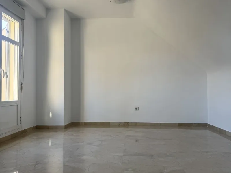 FANTASTIC TOWNHOUSE LOCATED IN ONE OF THE MOST SOUGHT-AFTER AREAS OF MARBELLA,
