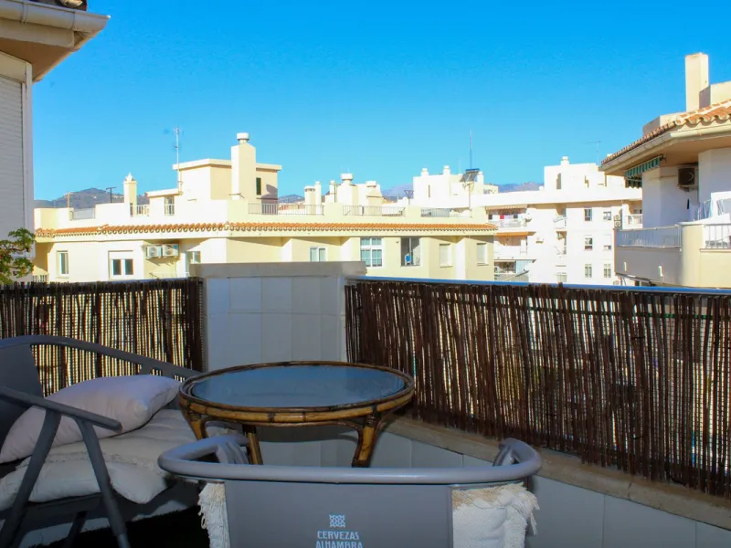 Spacious bright apartment in Nerja with 150 meters to Playa Torrecilla.