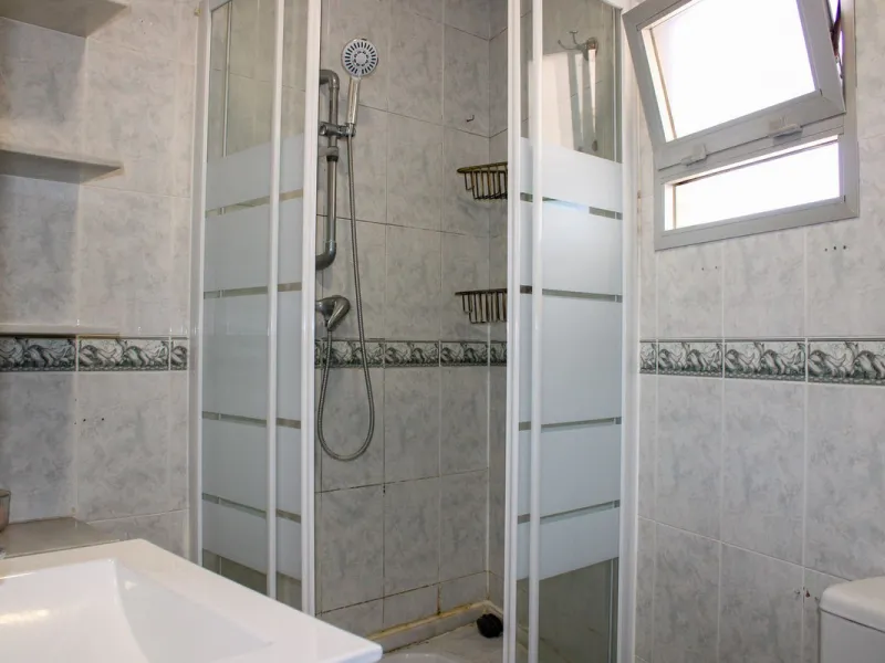Spacious bright apartment in Nerja with 150 meters to Playa Torrecilla.