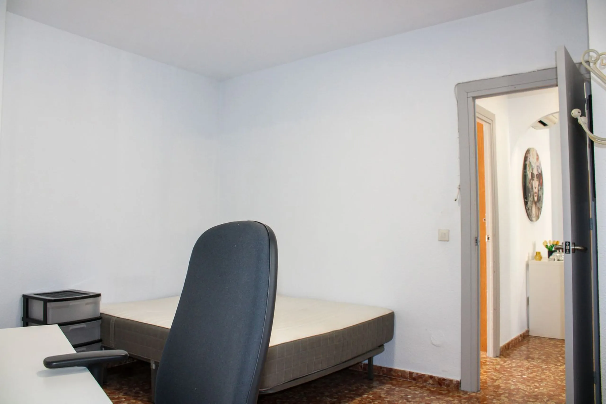 Spacious bright apartment in Nerja with 150 meters to Playa Torrecilla.