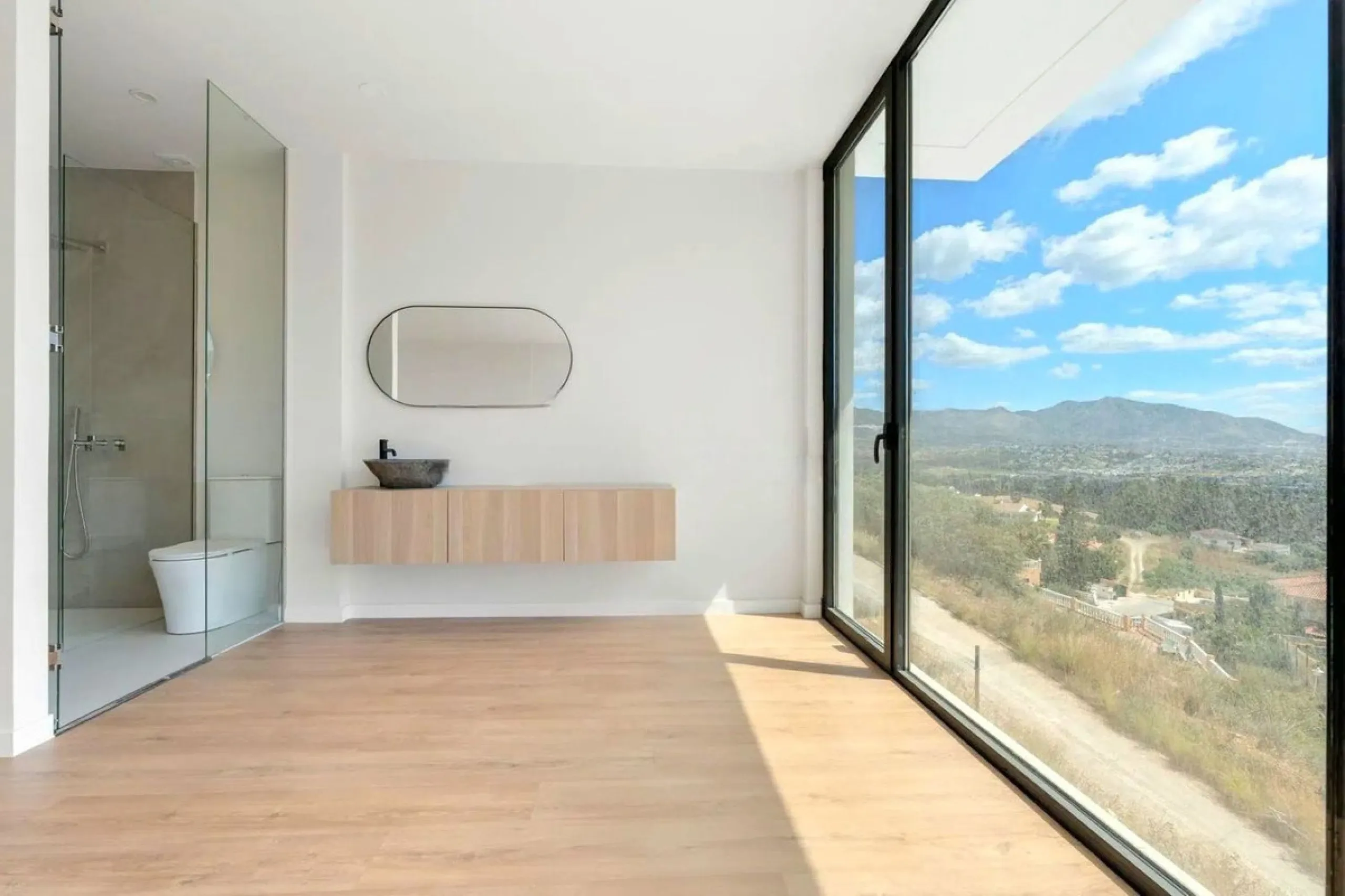 Brand new luxury and modern villa completed end of 2024 for sale in Cerros de Águila, Mijas from private owner. A stone throw away from the largest park in Málaga, parque Mijas.