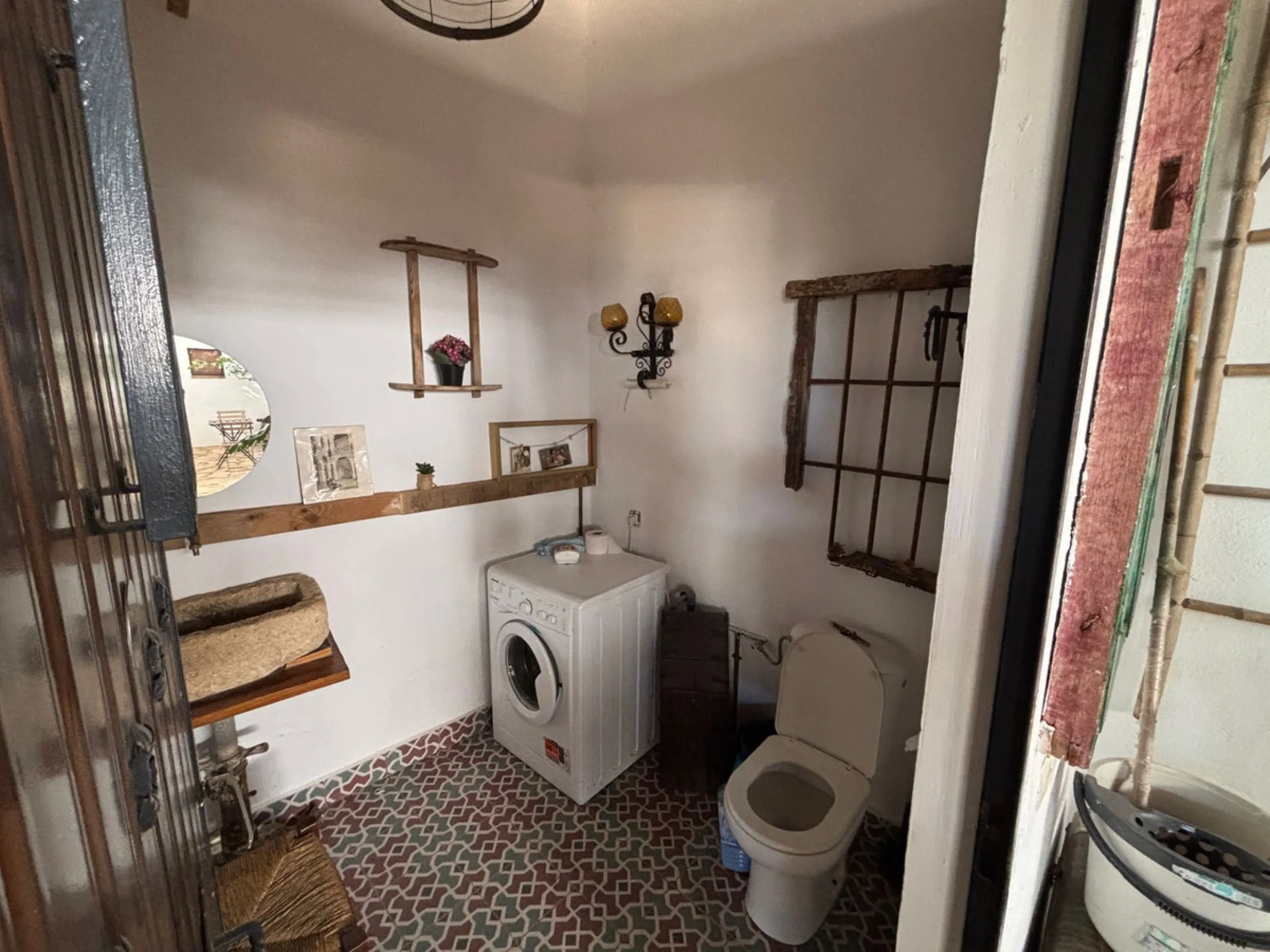 An exceptional opportunity awaits investors or lovers of rural lifestyle with modern amenities!