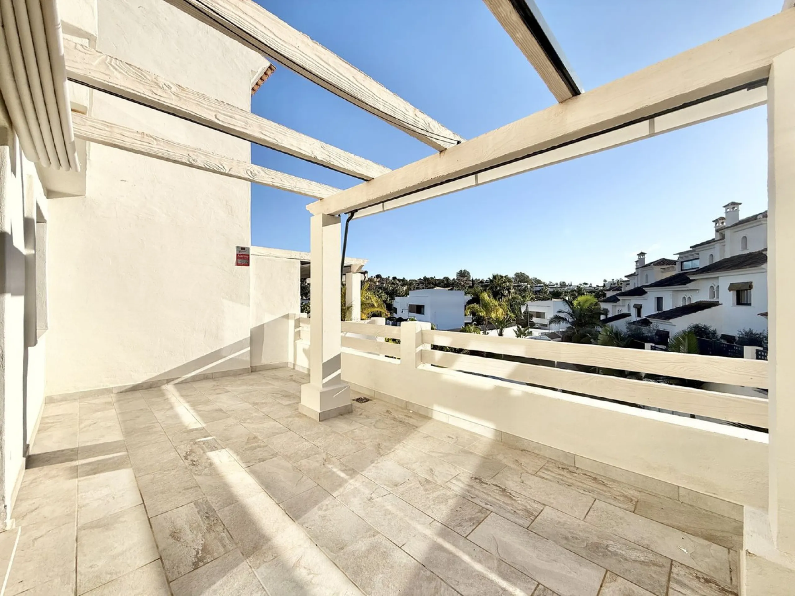 Newly Built Sunlit & Stylish home in Estepona's sought-after Urbanisation Agra