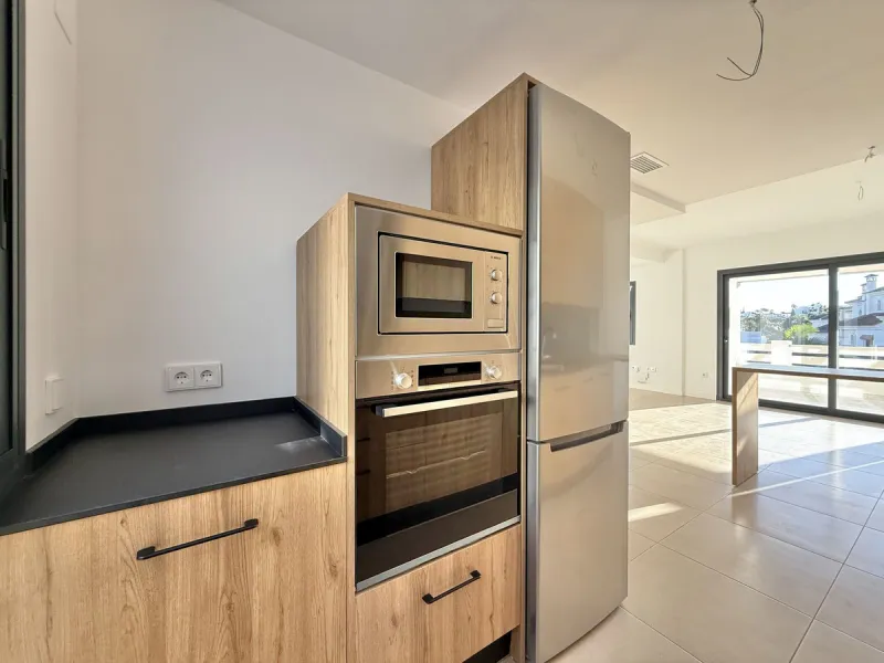 Newly Built Sunlit & Stylish home in Estepona's sought-after Urbanisation Agra