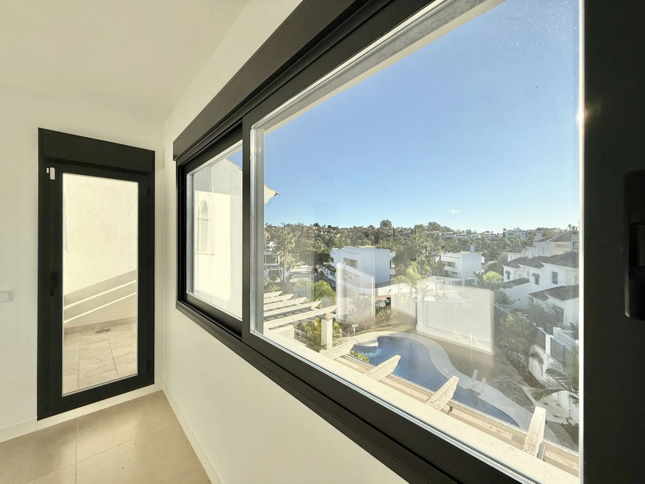 Newly Built Sunlit & Stylish home in Estepona's sought-after Urbanisation Agra