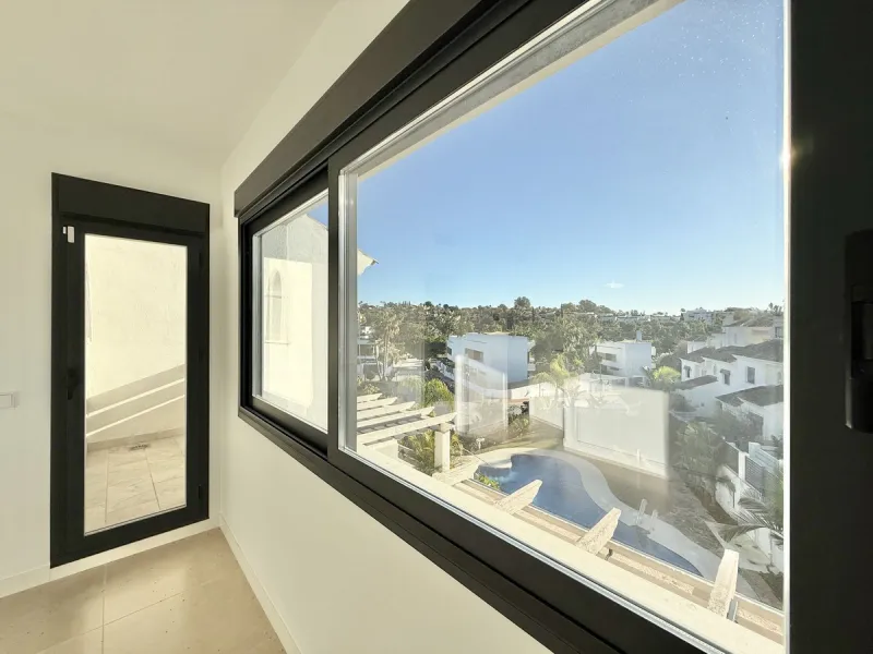Newly Built Sunlit & Stylish home in Estepona's sought-after Urbanisation Agra