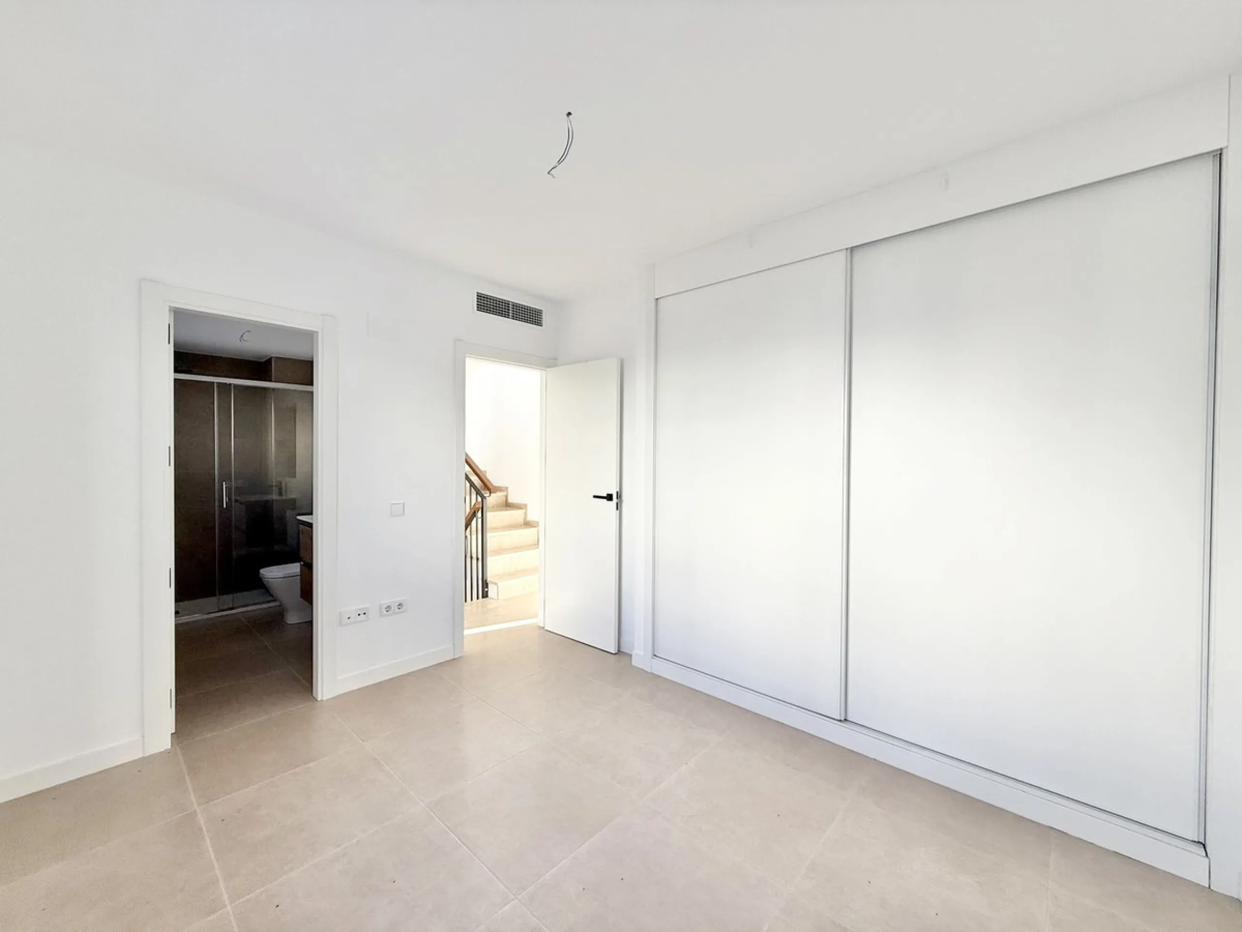 Newly Built Sunlit & Stylish home in Estepona's sought-after Urbanisation Agra
