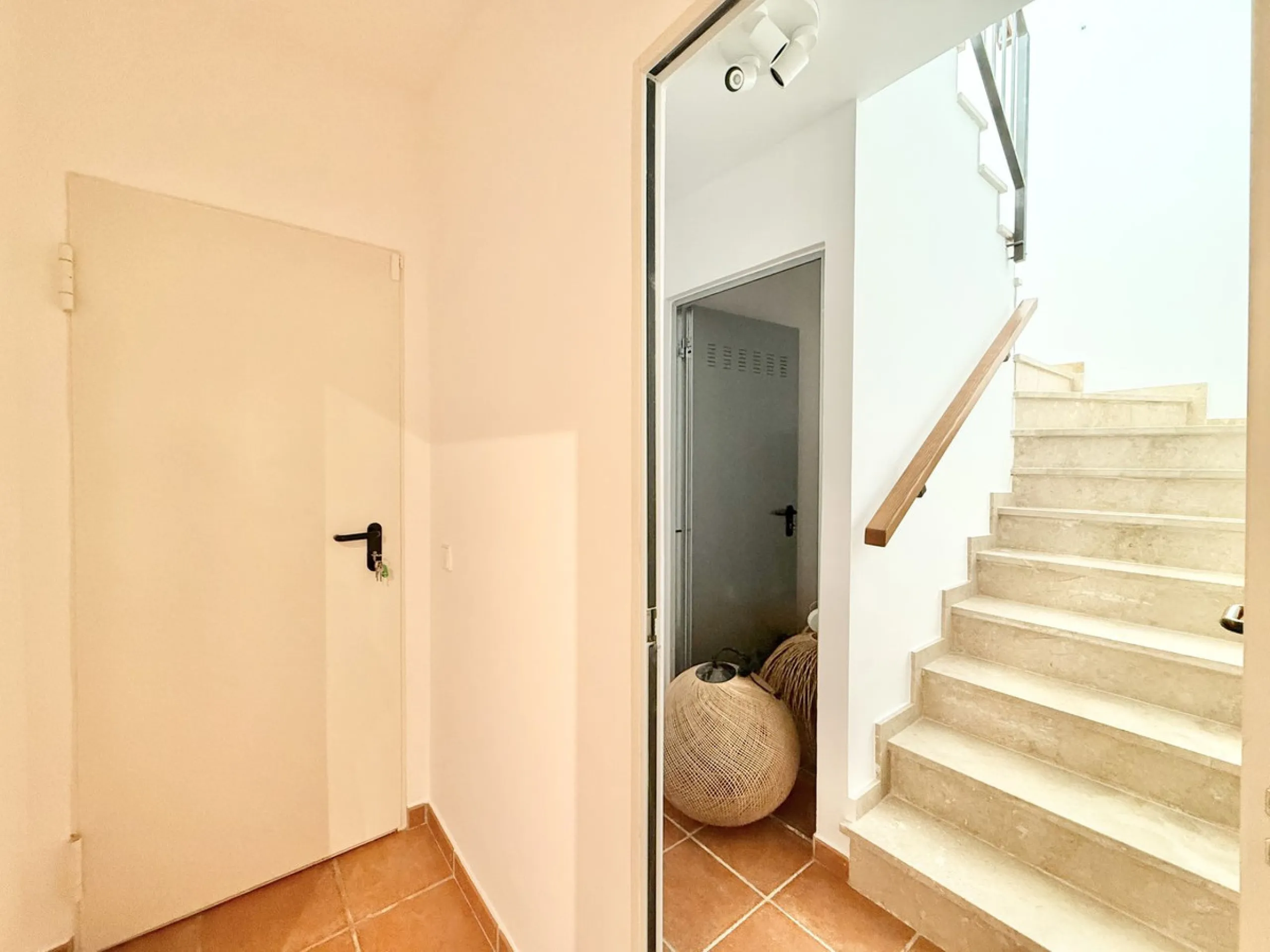 Newly Built Sunlit & Stylish home in Estepona's sought-after Urbanisation Agra
