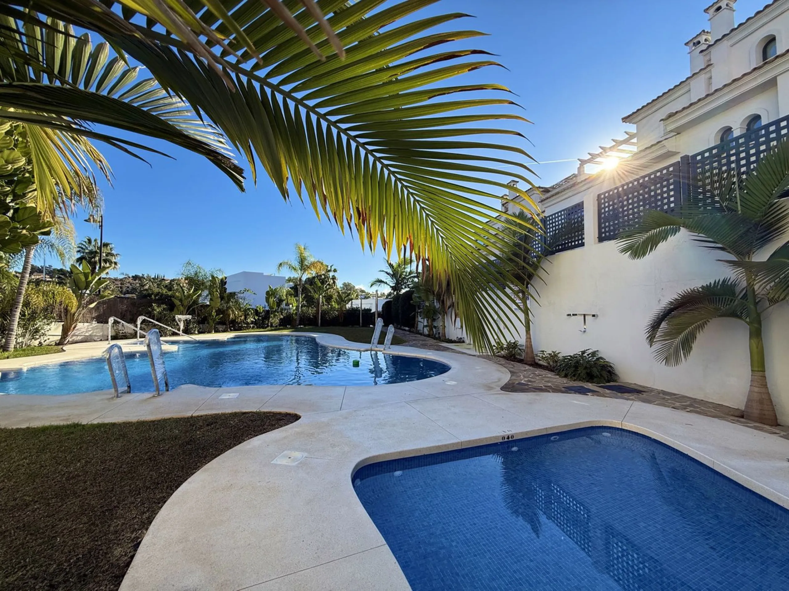 Newly Built Sunlit & Stylish home in Estepona's sought-after Urbanisation Agra