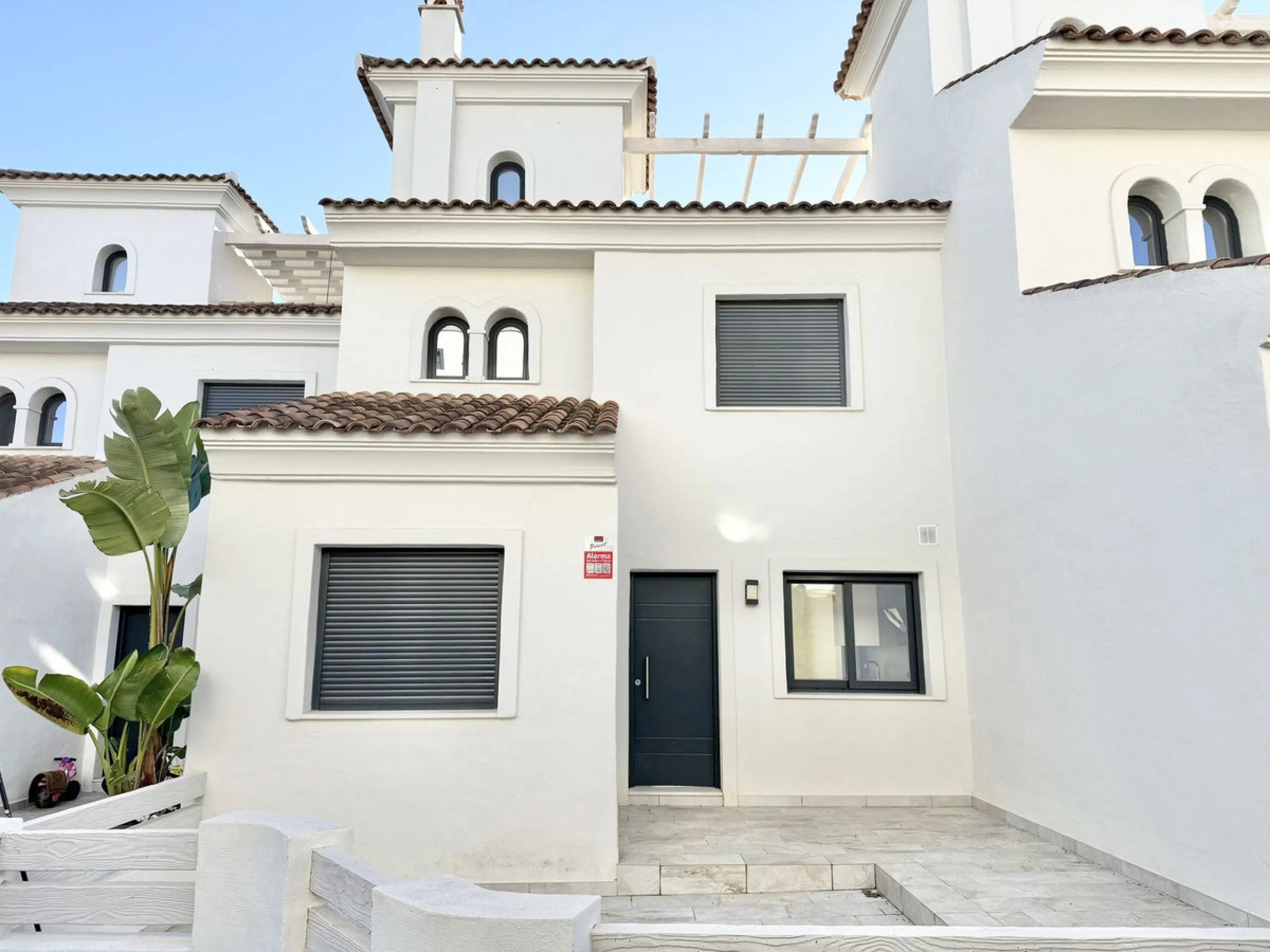 Newly Built Sunlit & Stylish home in Estepona's sought-after Urbanisation Agra
