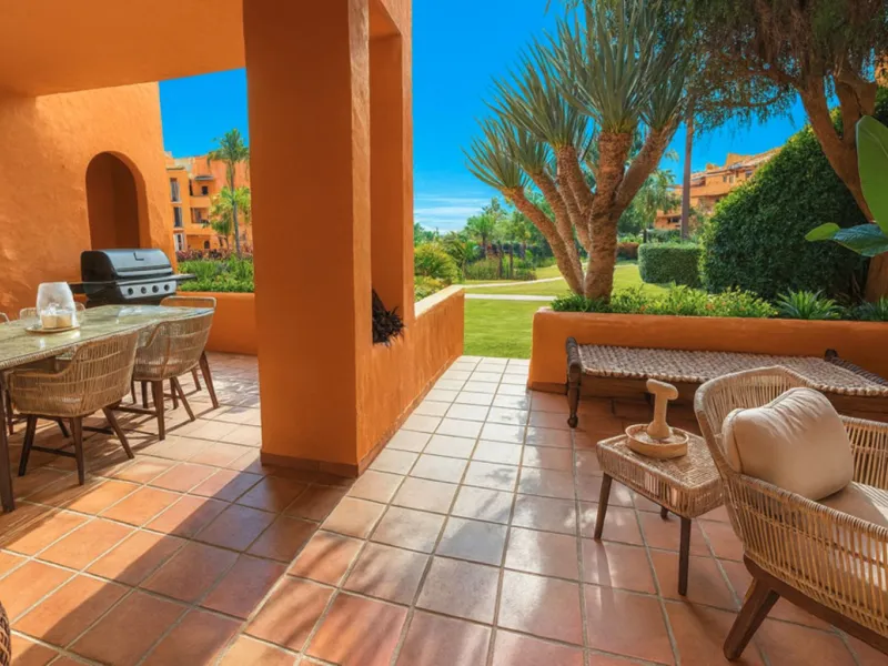 Ground Floor Apartment, La Duquesa, Costa del Sol.