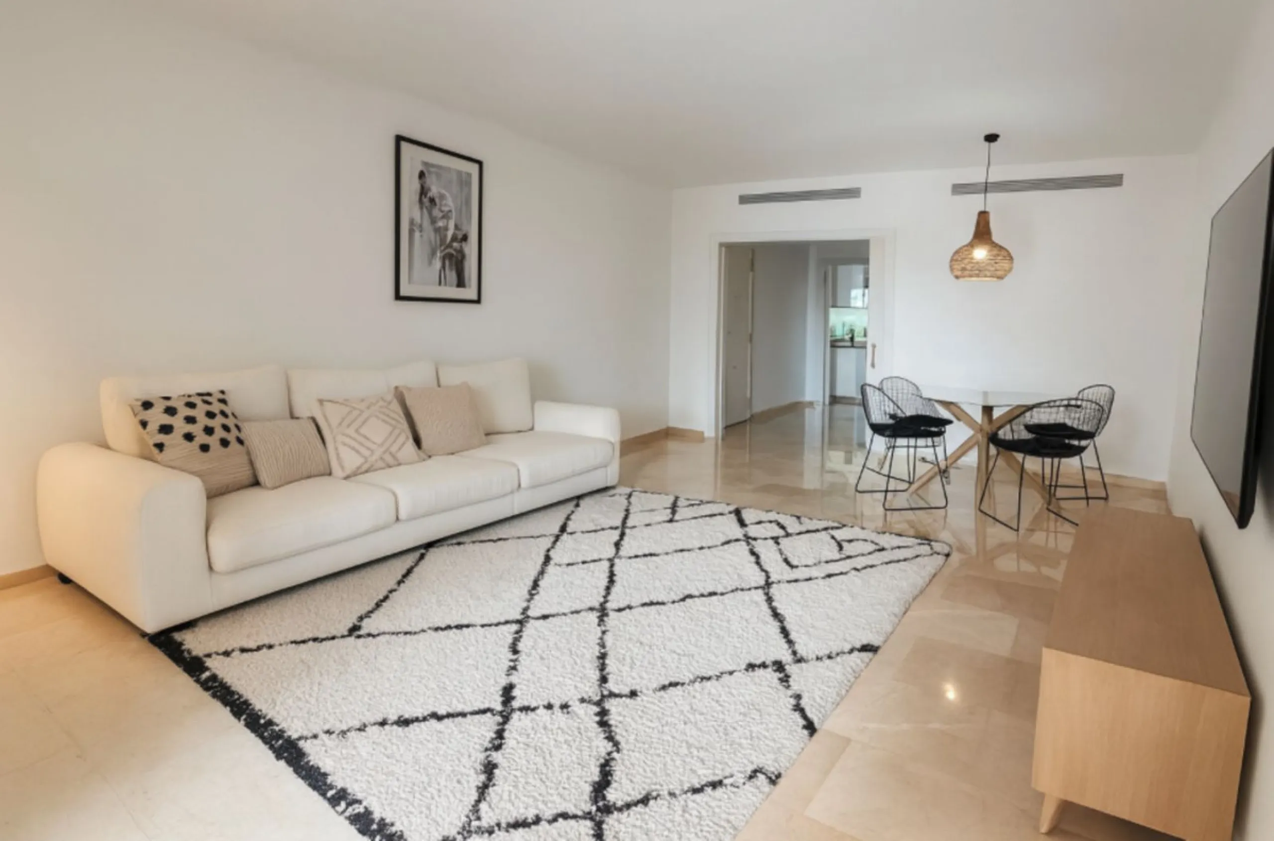 Ground Floor Apartment, La Duquesa, Costa del Sol.