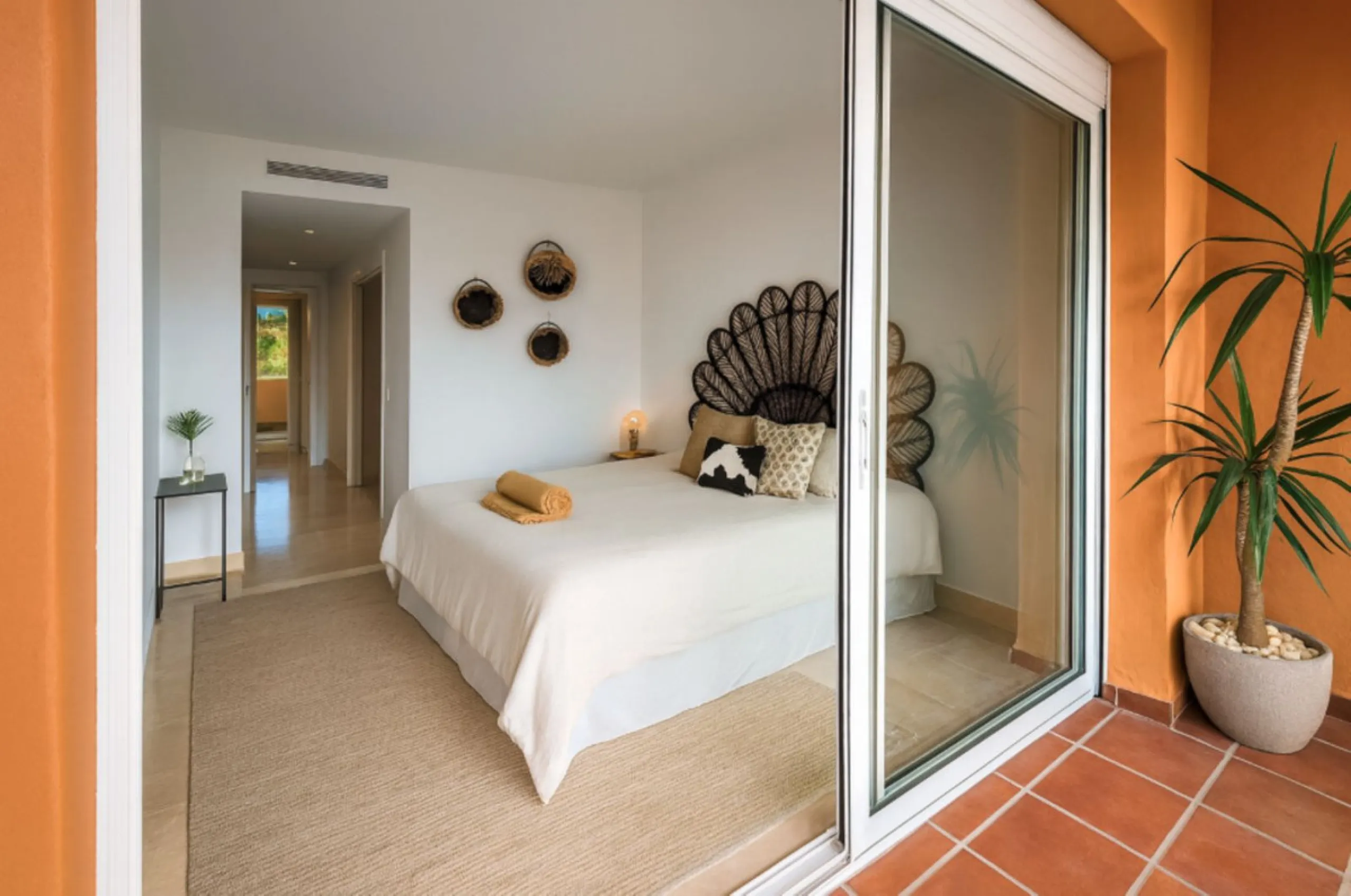 Ground Floor Apartment, La Duquesa, Costa del Sol.