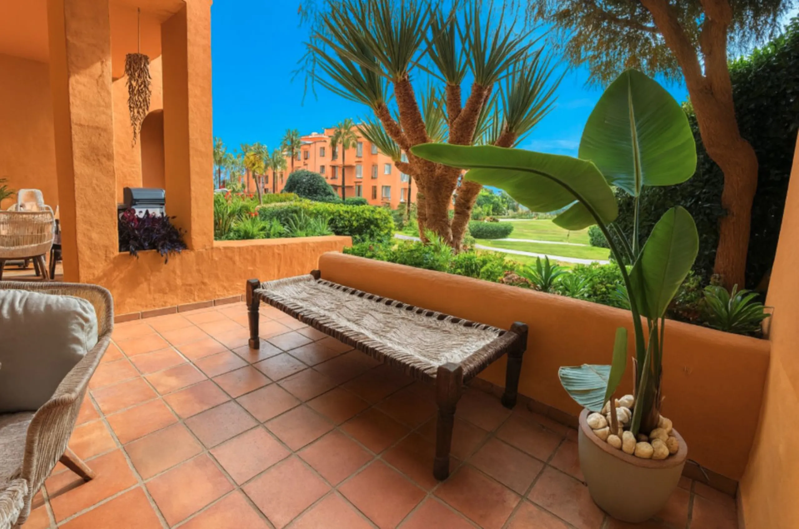 Ground Floor Apartment, La Duquesa, Costa del Sol.