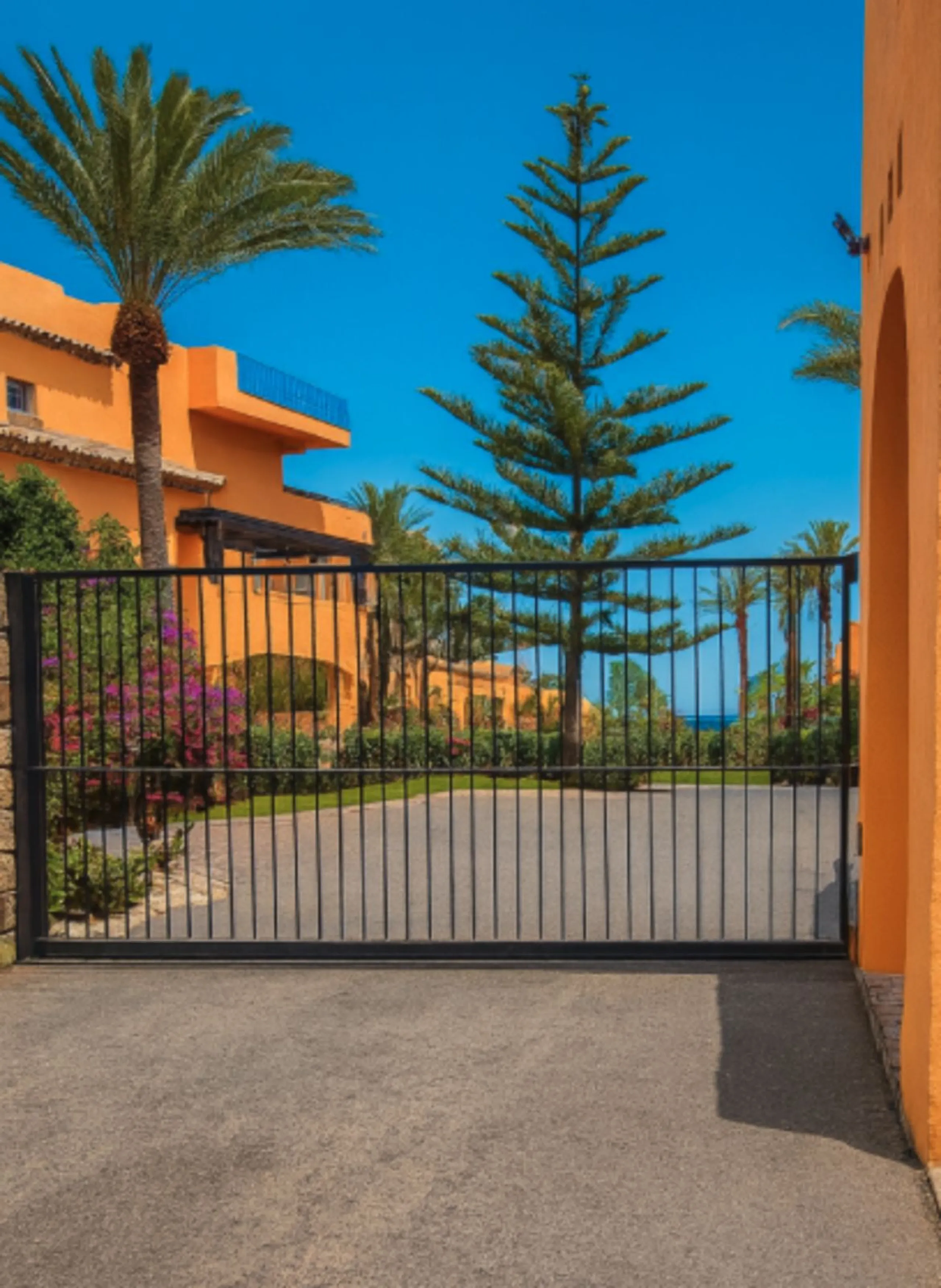 Ground Floor Apartment, La Duquesa, Costa del Sol.