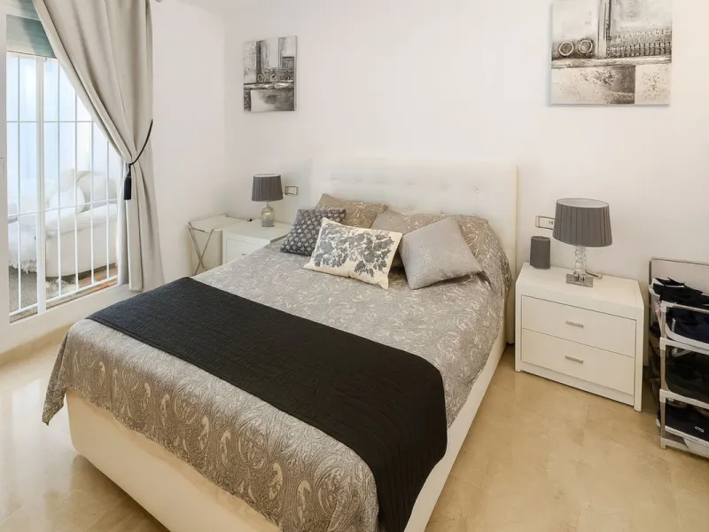 Апартамент нижний этаж, La Duquesa, Costa del Sol