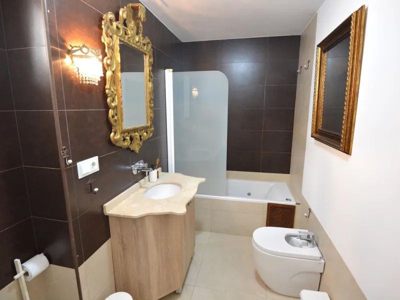 Apartment - Top Floor Apartment в продаже в Málaga, Málaga. В доме 4 спален и 3 ванных комнат. Площадь дома 172 м²