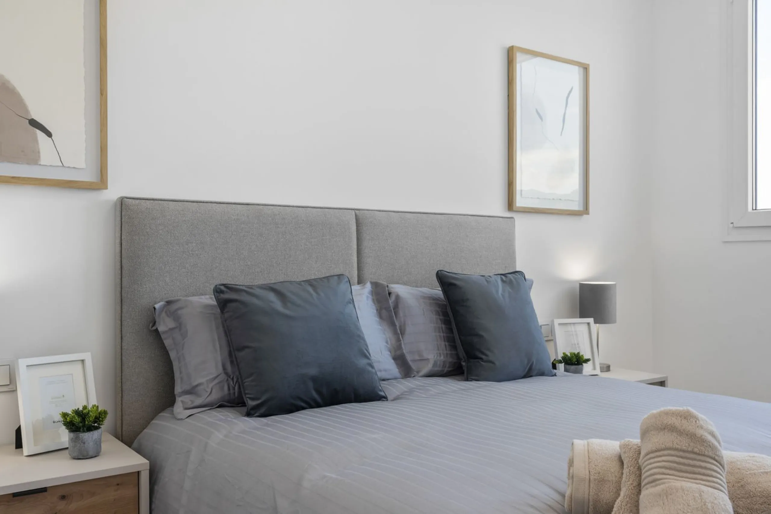 Experience elevated city living in this exceptional 24th-floor apartment in one of Málaga's most exciting new residential developments. Perfectly positioned in the heart of the city, this sleek and modern home offers spectacular panoramic views over the c