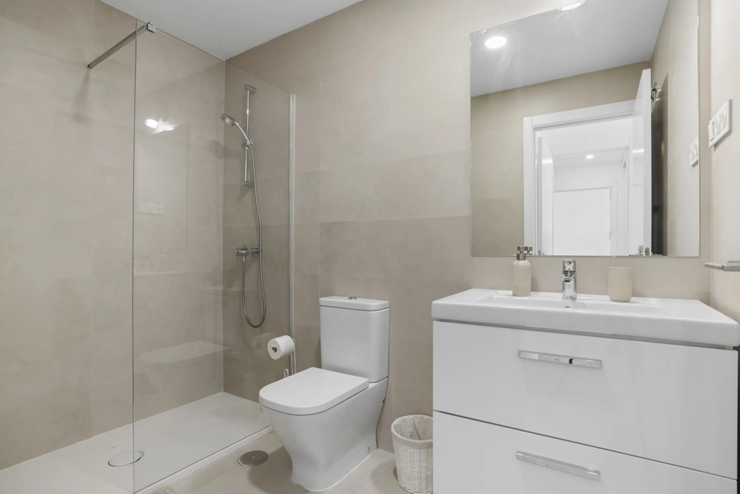 Experience elevated city living in this exceptional 24th-floor apartment in one of Málaga's most exciting new residential developments. Perfectly positioned in the heart of the city, this sleek and modern home offers spectacular panoramic views over the c