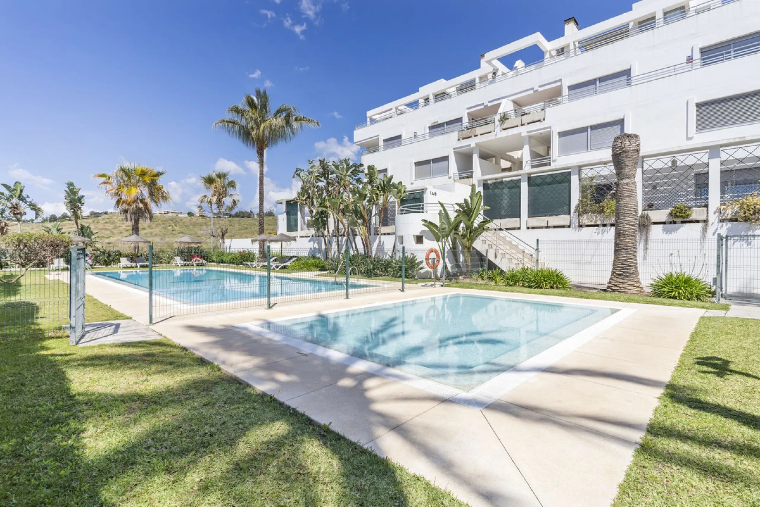 Looking for a spacious apartment with a west-facing terrace in a well maintained community with multiple swimming pools? We are delighted to present this immaculate first-floor, two-bedroom apartment, where both bedrooms benefit from en-suite bathrooms, o