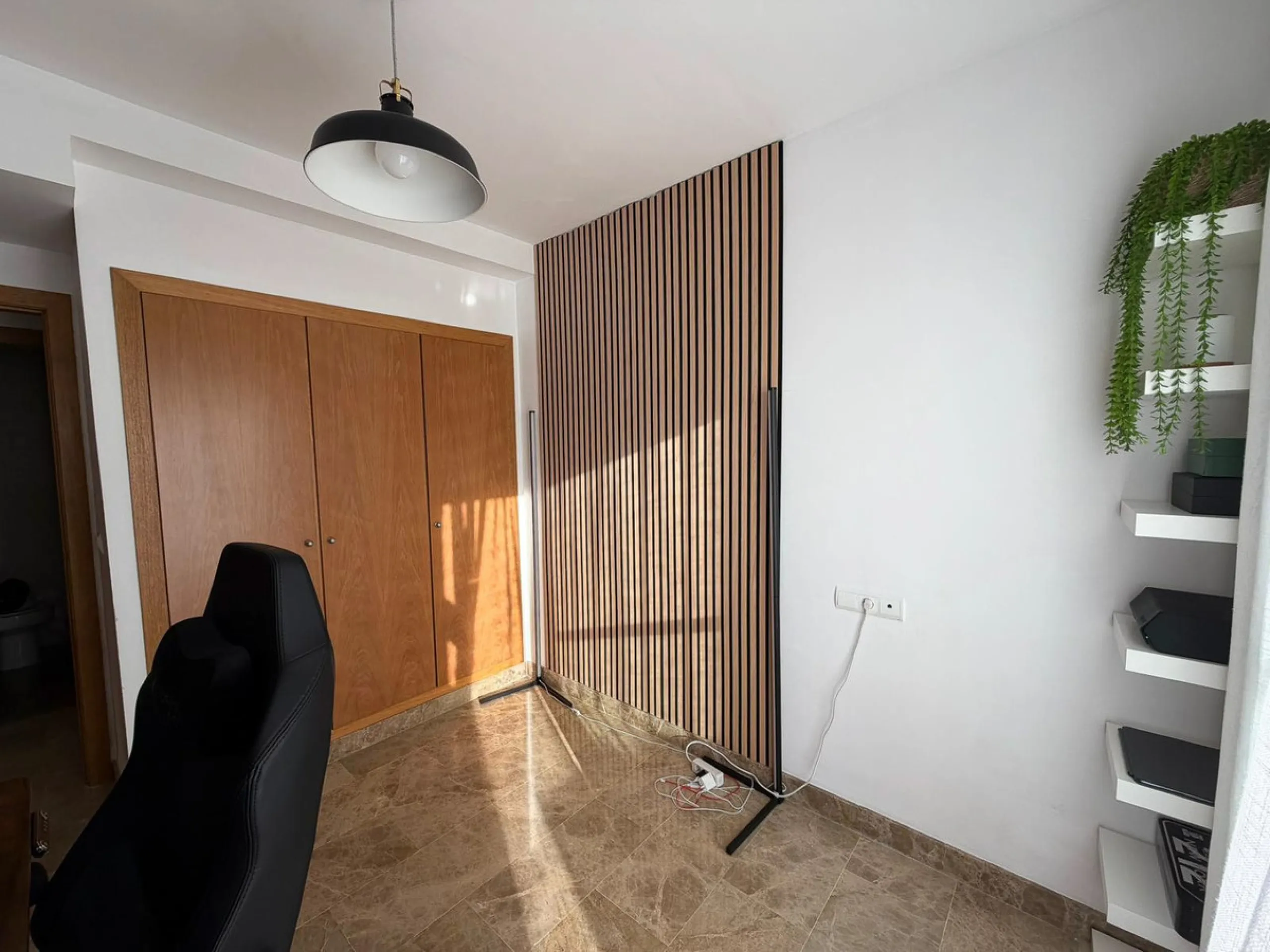 Bright apartment in Golf Hills urbanisation, with large terrace and garage in Selwo – La Resina