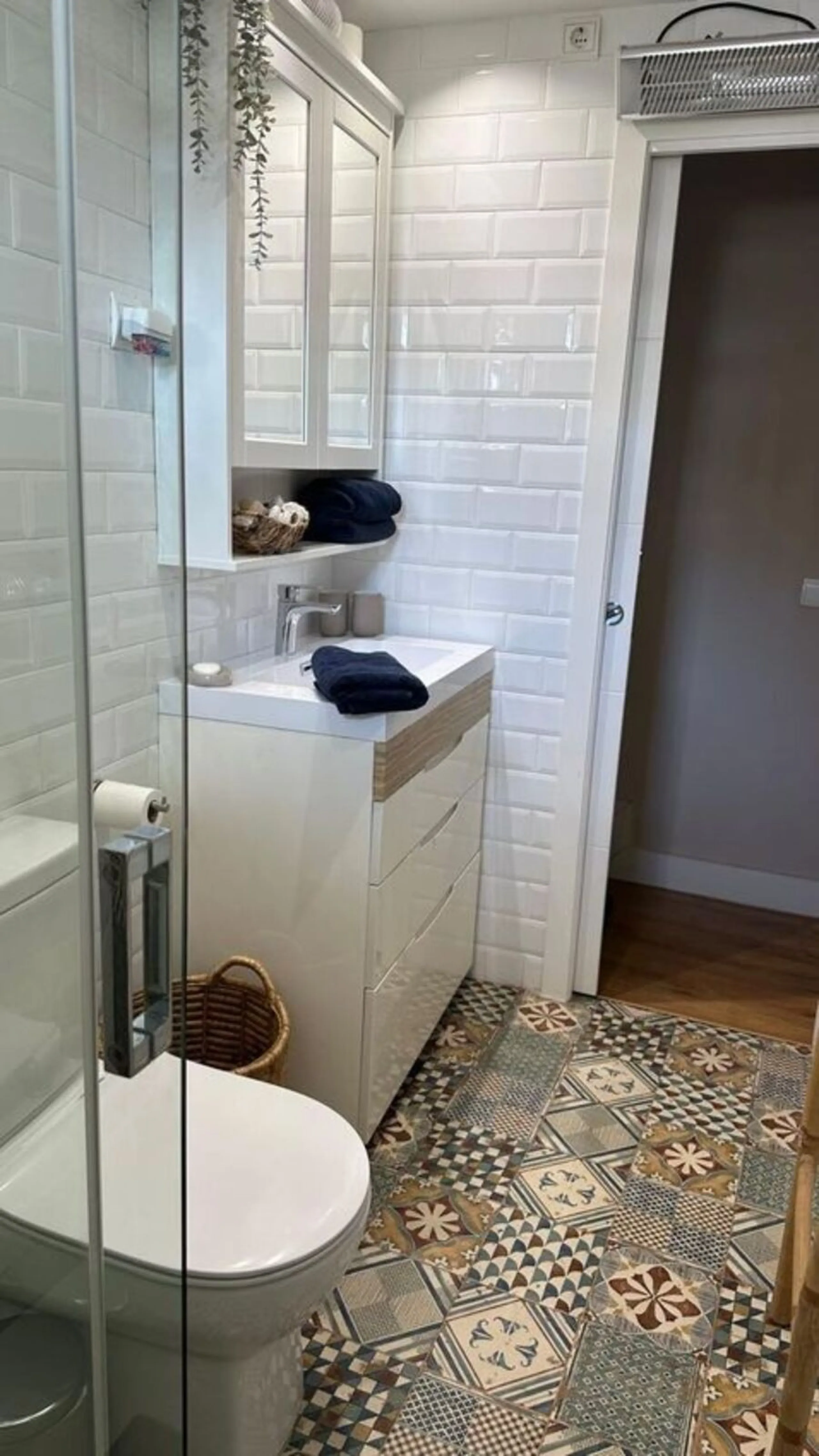 House - Detached Villa в продаже в Marbella, Málaga. В доме 2 спален и 1 ванных комнат. Площадь дома 80 м². Площадь участка 1440 м²