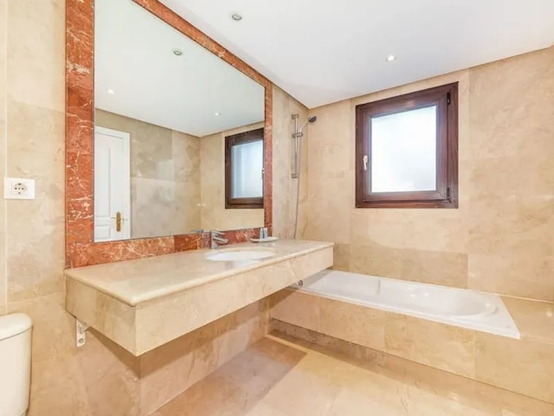 Luxuriöse Wohnung zu verkaufen im Einfamilienhaus, Mijas Golf