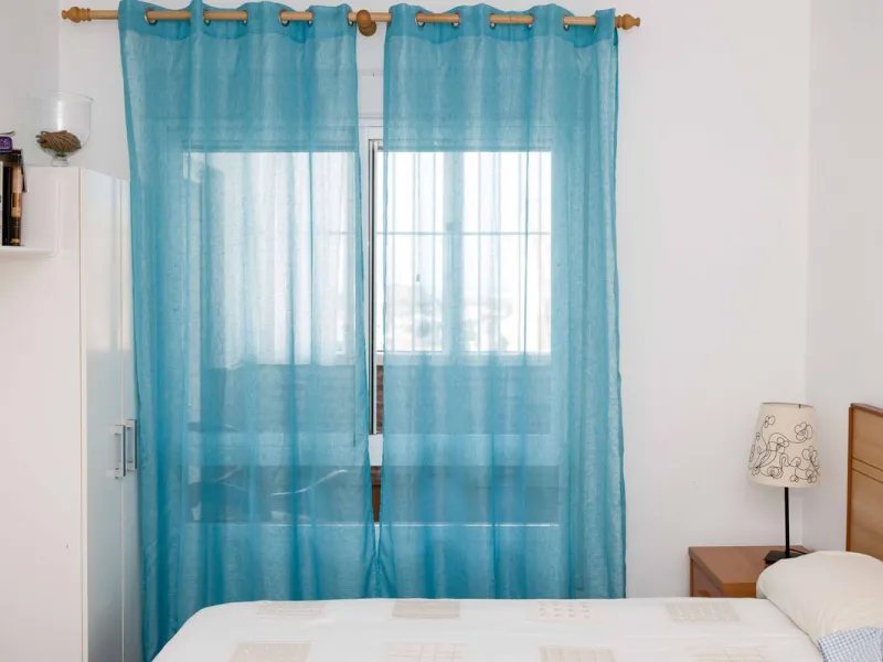 Excellent investment opportunity in Benalmádena Costa, one of the most sought-after areas on the Costa del Sol. This Townhouse built in 1999, has a constructed area of 148 m² and offers endless possibilities for those looking to renovate and achieve a hig