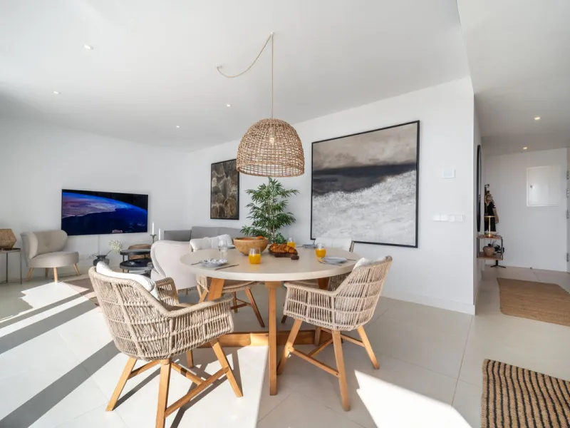 The elevated modern | Phase 5 Higuerón West.  | Fuengirola