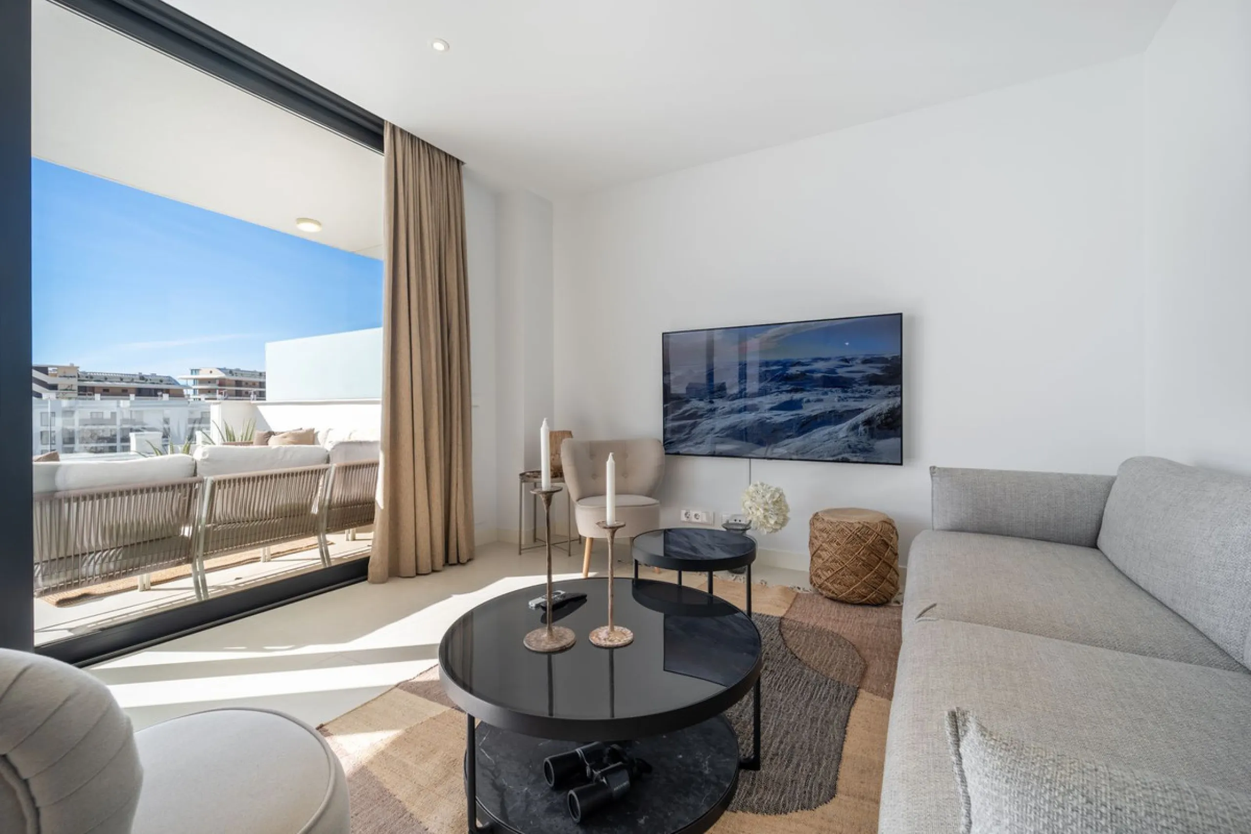 The elevated modern | Phase 5 Higuerón West.  | Fuengirola