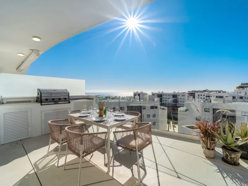 The elevated modern | Phase 5 Higuerón West.  | Fuengirola