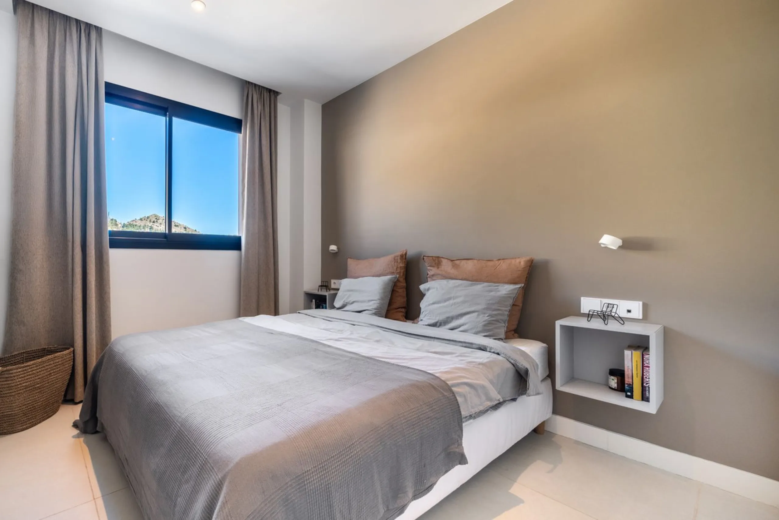 The elevated modern | Phase 5 Higuerón West.  | Fuengirola