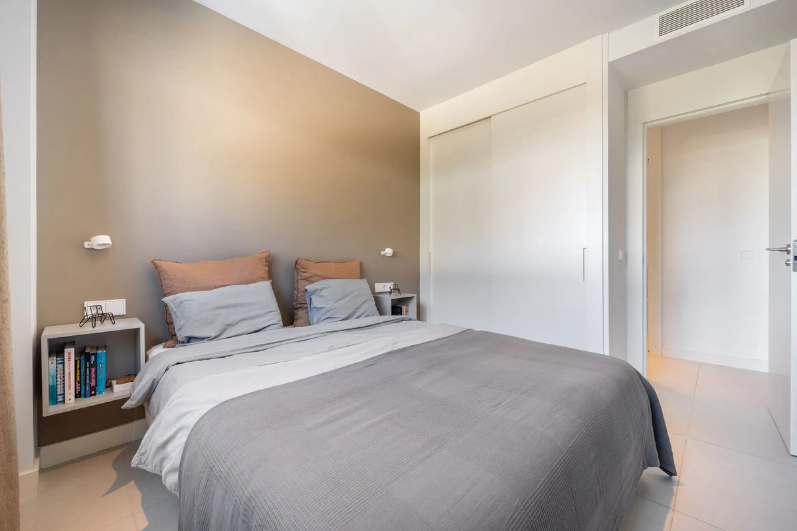 The elevated modern | Phase 5 Higuerón West.  | Fuengirola