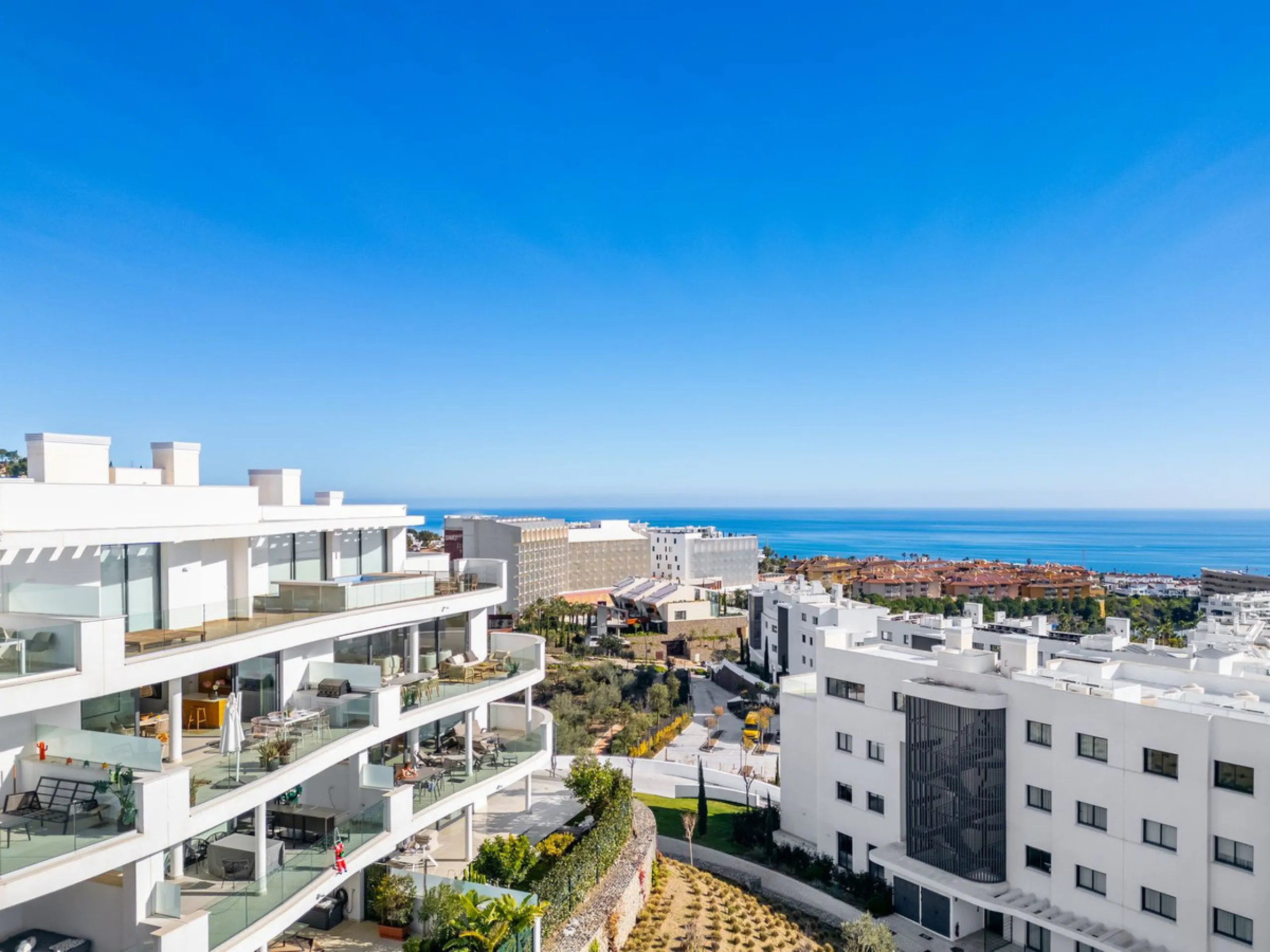 The elevated modern | Phase 5 Higuerón West.  | Fuengirola