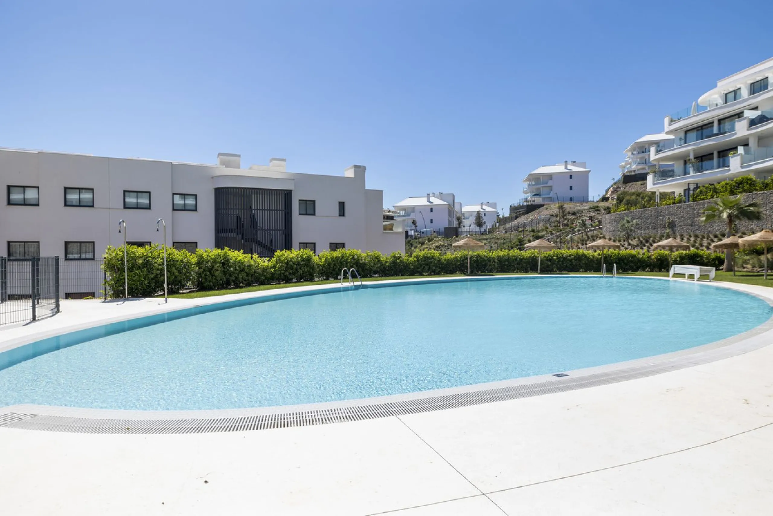 The elevated modern | Phase 5 Higuerón West.  | Fuengirola