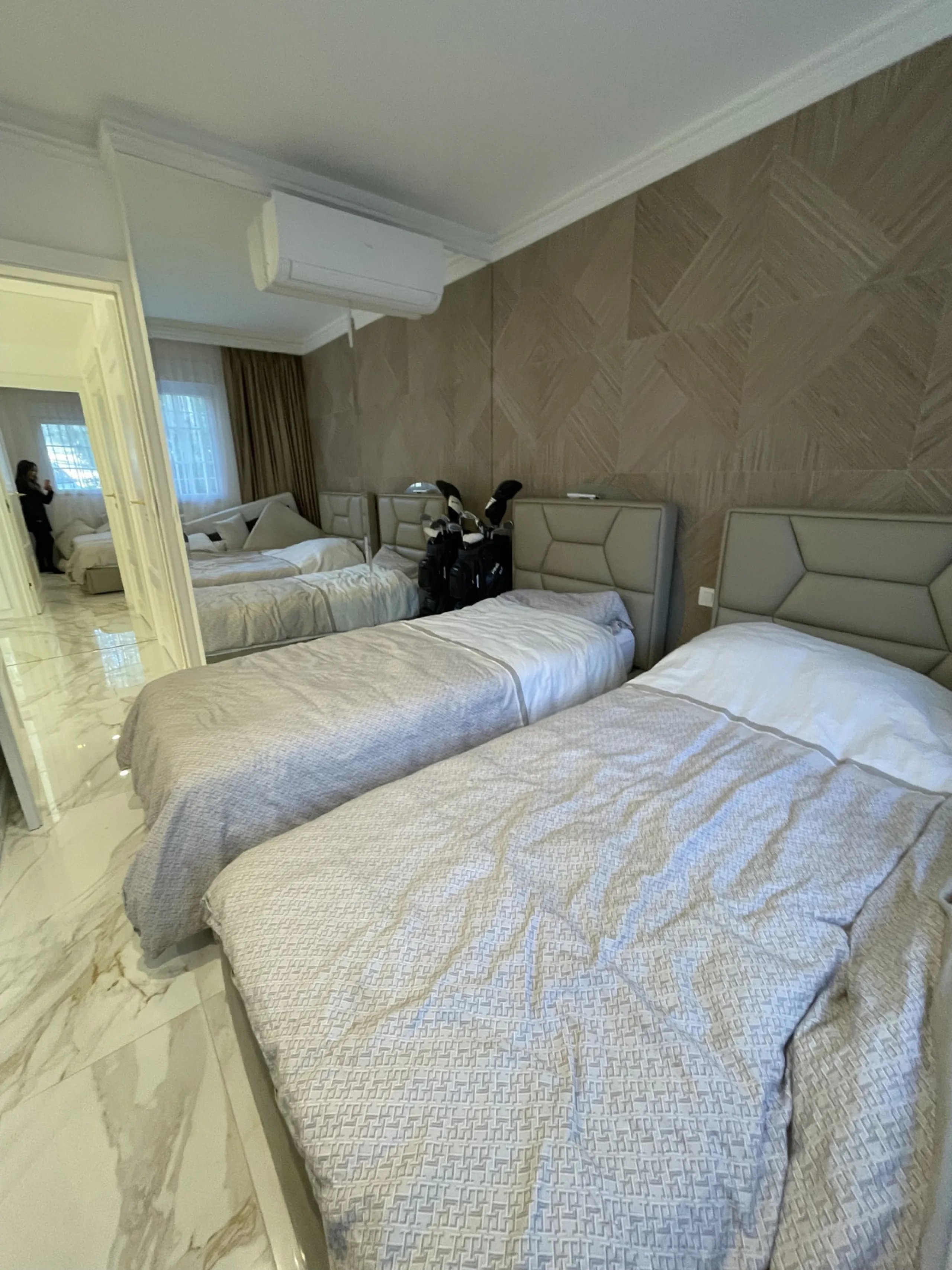 This exceptional luxury apartment is situated in the prestigious Puente Romano enclave on Marbella's renowned Golden Mile, Malaga.