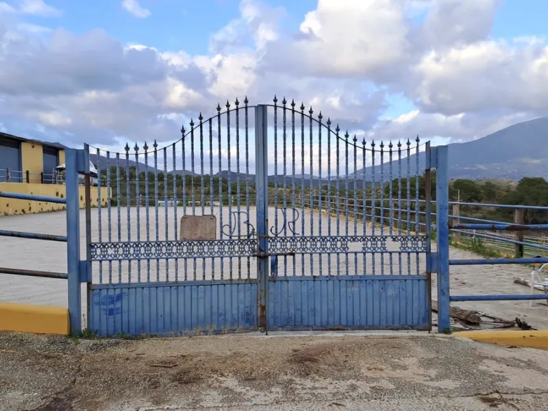 Commercial - Other в продаже в Mijas, Málaga. В доме 8 спален и 10 ванных комнат. Площадь дома 2650 м². Площадь участка 100000 м²