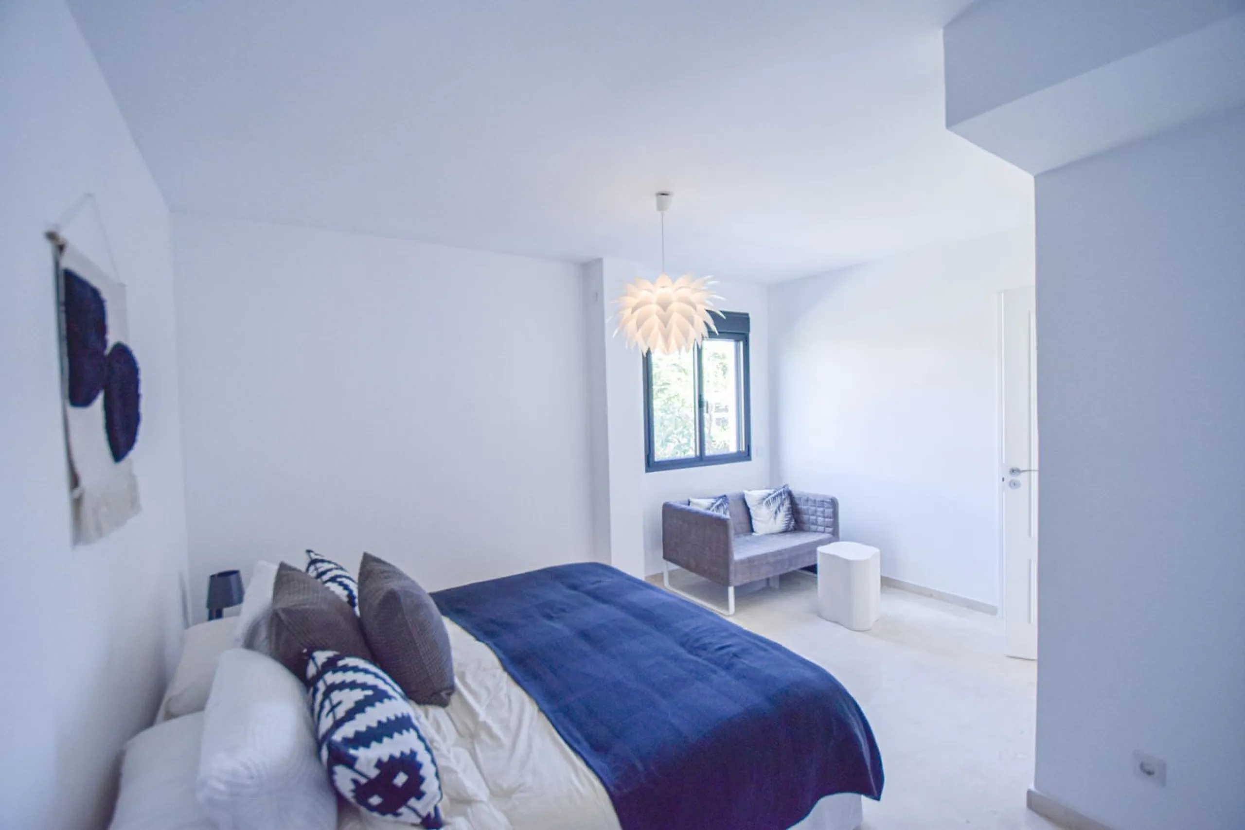 Discover this exclusive townhouse just steps from the beach, located in one of the most sought-after areas of Marbella, on the beachfront of Guadalmina Baja/San Pedro de Alcántara.