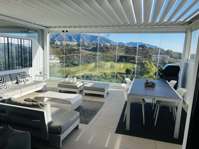 Apartment - Duplex в продаже в Mijas, Málaga. В доме 3 спален и 2 ванных комнат. Площадь дома 130 м²