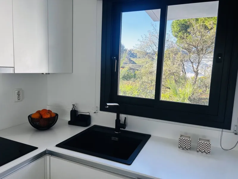 Apartment - Duplex в продаже в Mijas, Málaga. В доме 3 спален и 2 ванных комнат. Площадь дома 130 м²