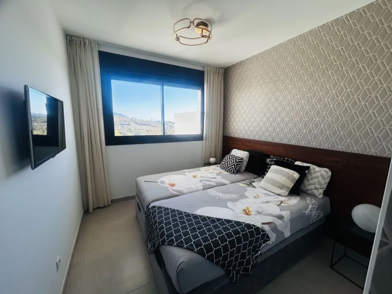 Apartment - Duplex в продаже в Mijas, Málaga. В доме 3 спален и 2 ванных комнат. Площадь дома 130 м²