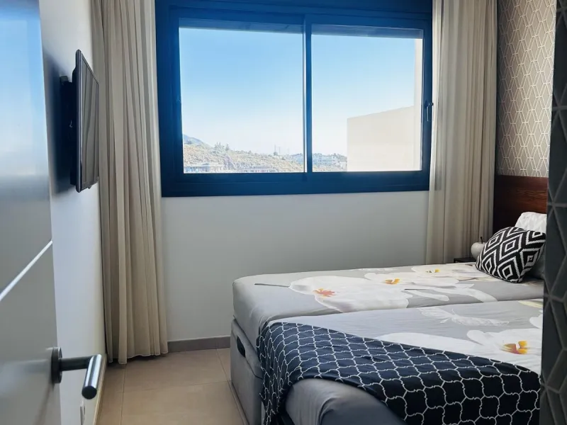 Apartment - Duplex в продаже в Mijas, Málaga. В доме 3 спален и 2 ванных комнат. Площадь дома 130 м²