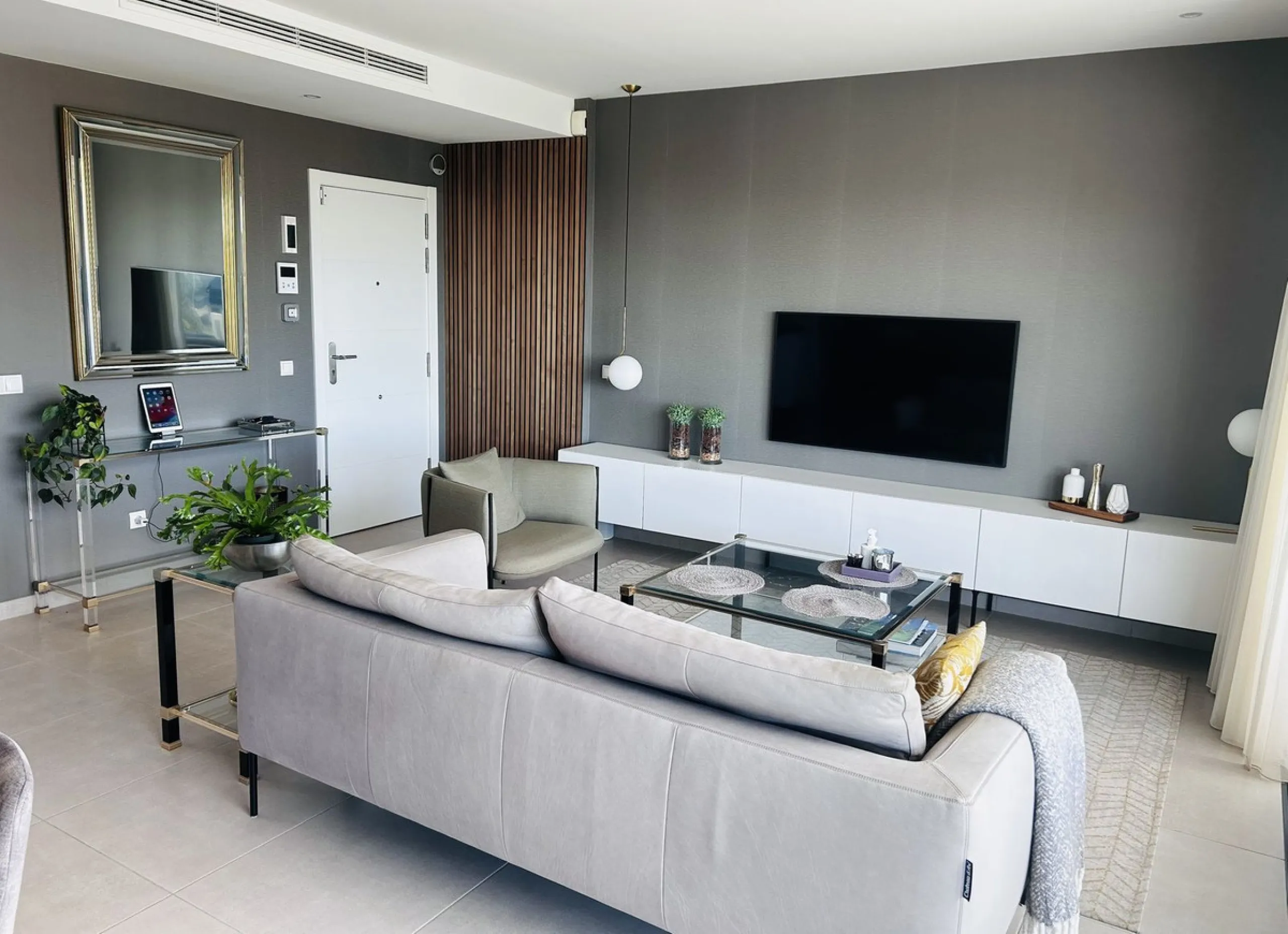 Apartment - Duplex в продаже в Mijas, Málaga. В доме 3 спален и 2 ванных комнат. Площадь дома 130 м²