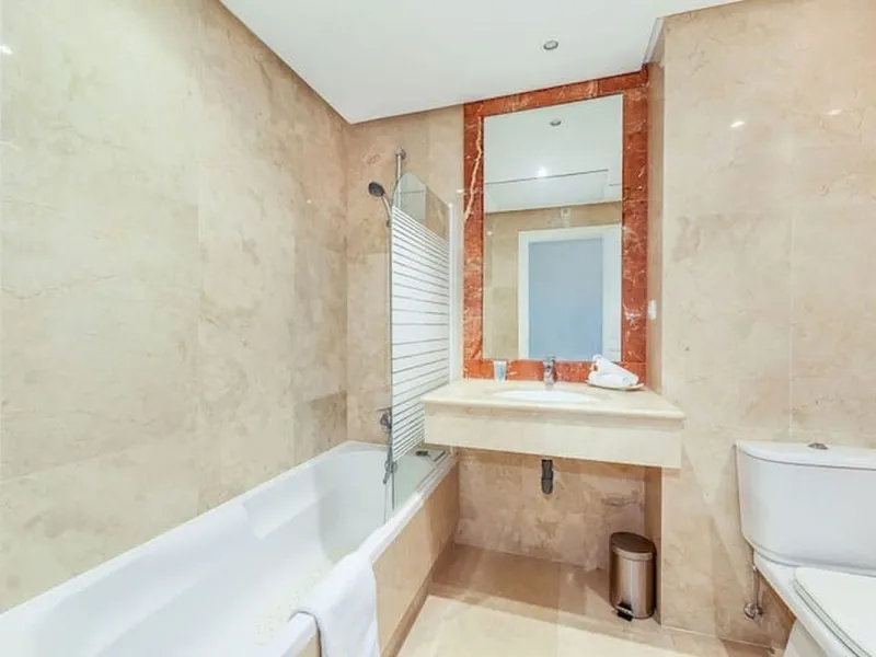 Luxuriöse Wohnung zu verkaufen im Einfamilienhaus, Mijas Golf