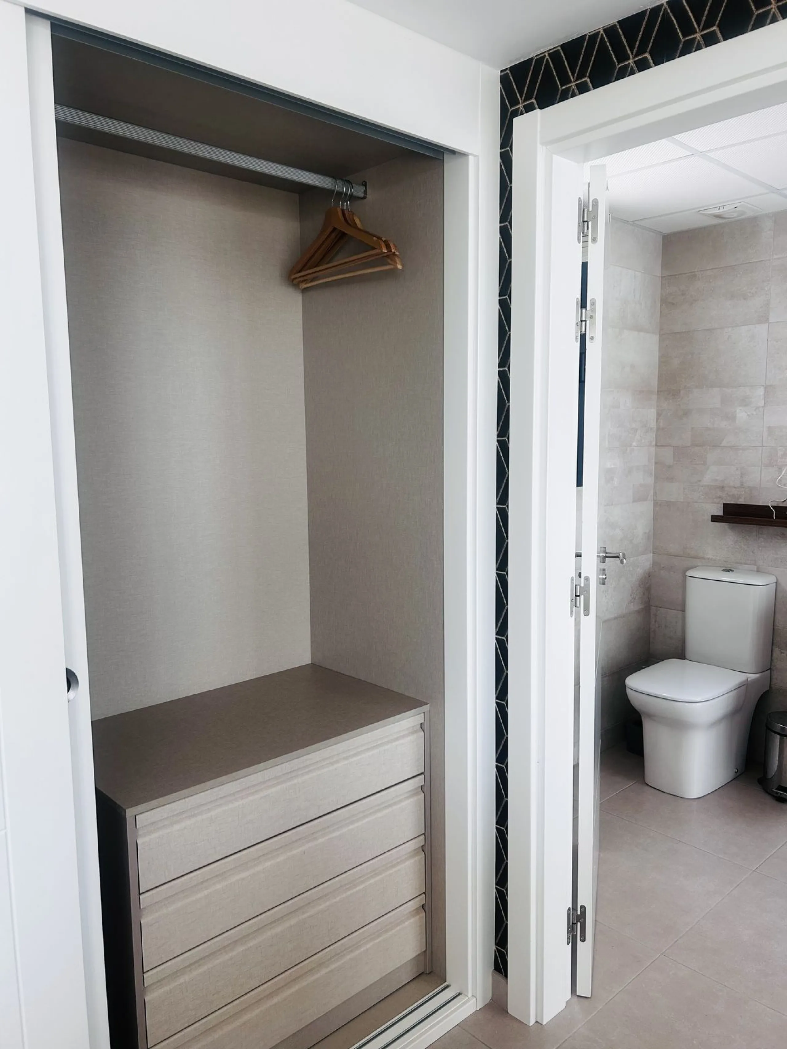 Apartment - Duplex в продаже в Mijas, Málaga. В доме 3 спален и 2 ванных комнат. Площадь дома 130 м²