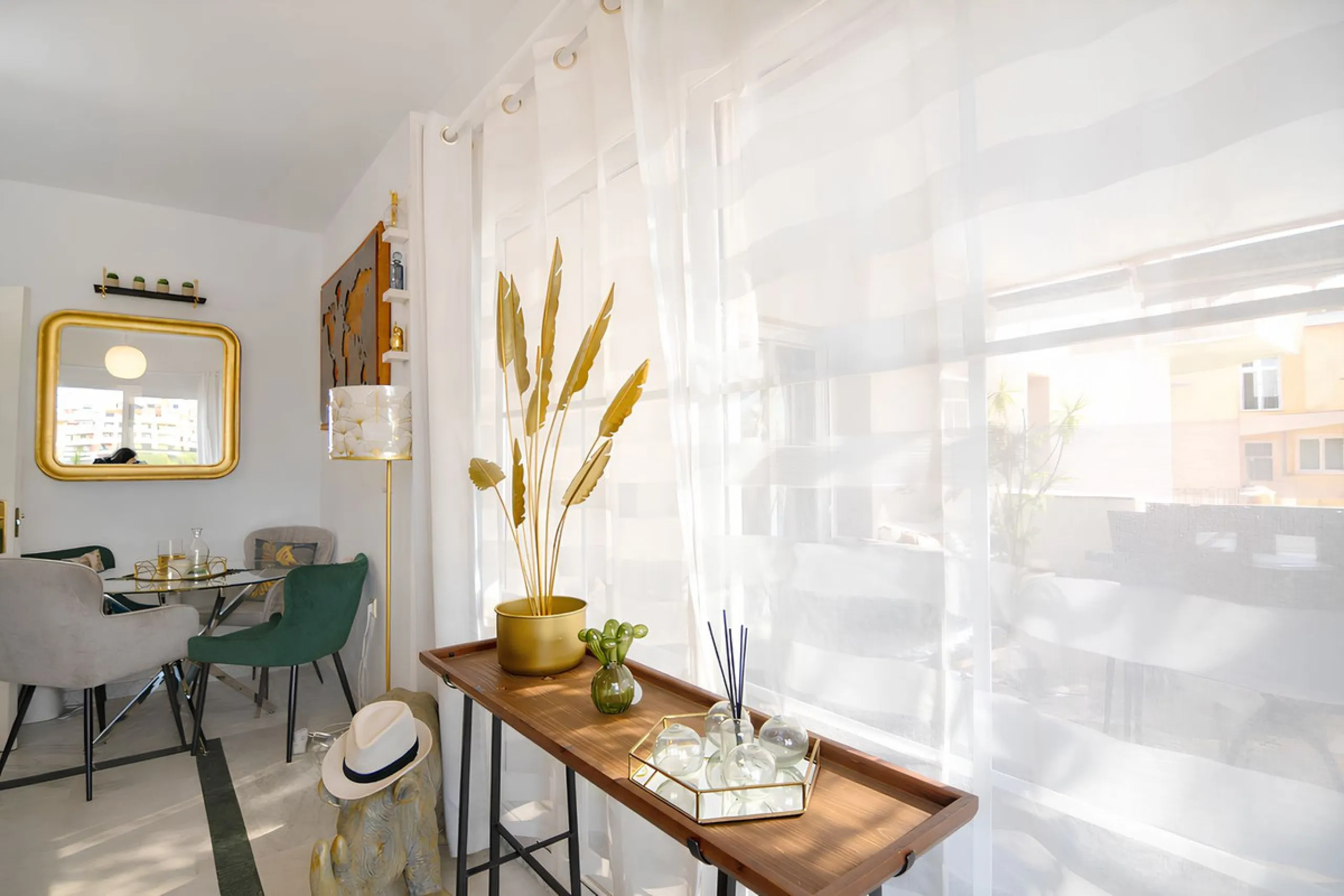 Apartment - Middle Floor Apartment в продаже в Mijas, Málaga. В доме 2 спален и 2 ванных комнат. Площадь дома 89 м²