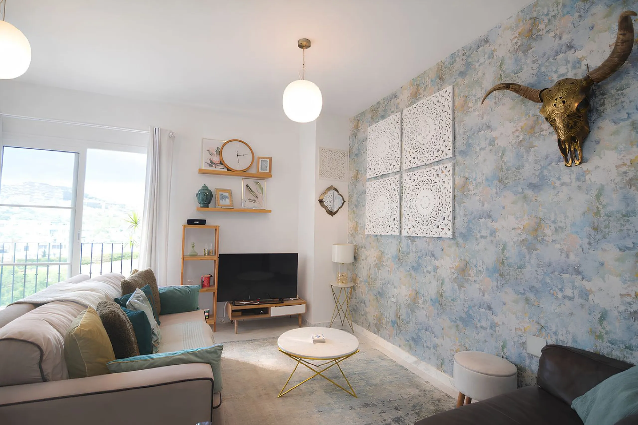 Apartment - Middle Floor Apartment в продаже в Mijas, Málaga. В доме 2 спален и 2 ванных комнат. Площадь дома 89 м²