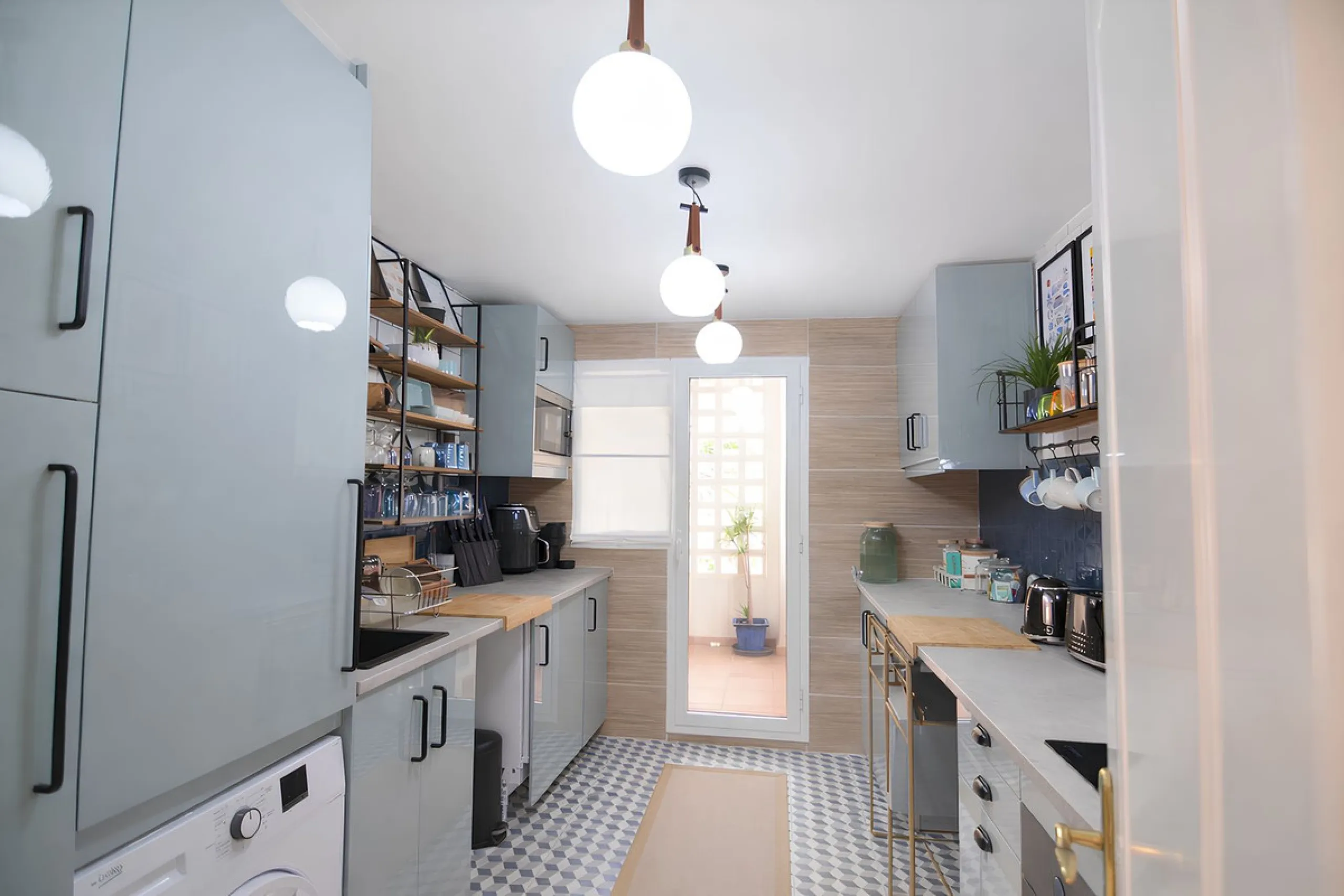 Apartment - Middle Floor Apartment в продаже в Mijas, Málaga. В доме 2 спален и 2 ванных комнат. Площадь дома 89 м²